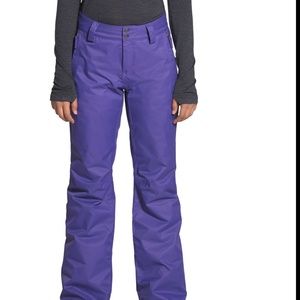 The North Face Sally Ski / Snowboard Pants / Insulated / Waterproof
